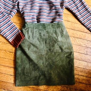Suede Forest Green / Army Green Skirt 🍃